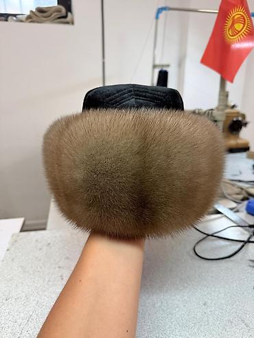 Шапки: Шапка, Ушанка, Норка, Зима, С отворотами — 23