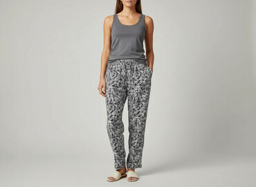 by love me spodnie: Love To Lounge, Material trousers for women, size S