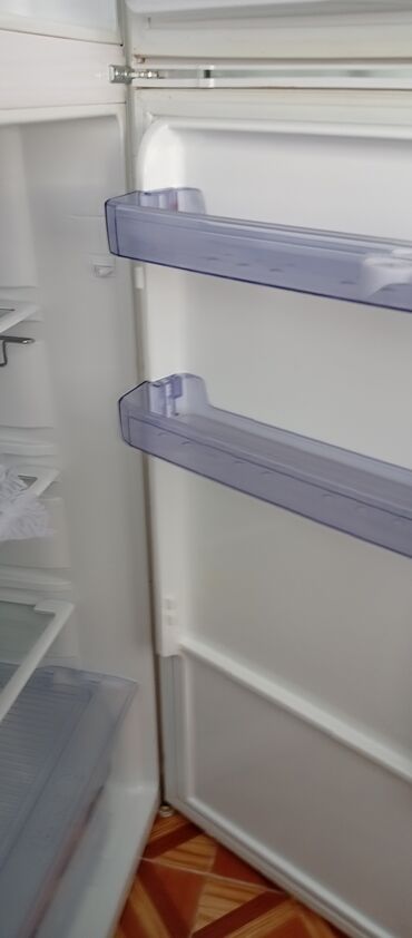 Soyuducular: Yeni 2 qapılı Beko Soyuducu Satılır, rəng - Ağ — 7