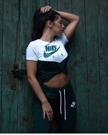 Kompleti: Ženski komplet S M L XL 2XL Cena 2300 din — 10