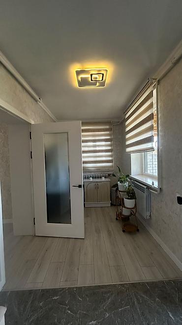Продажа домов: 6 комнат, 240 м², 5 соток, Бишкек, Собственник — 2