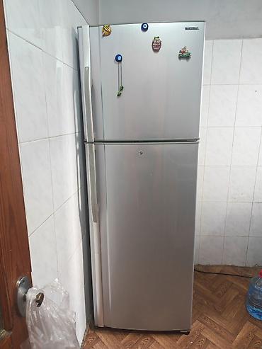 Soyuducular: Toshiba GR-R42UT iki qapılı soyuducu-dondurucu - Rəng: gümüş (inox — 2