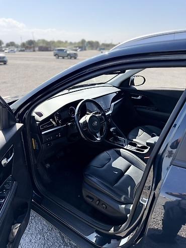 mazda 121: Kia Niro: 2020 г., 1.6 л, Автомат, Гибрид, Кроссовер — 10