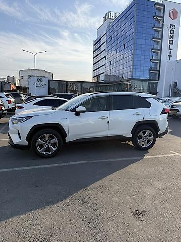 Унаа: Toyota RAV4: 2020 г., 2.5 л, Гибрид, Кроссовер — 5