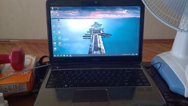 par utuleri: Intel Core i3, 4 GB, 12.3 "