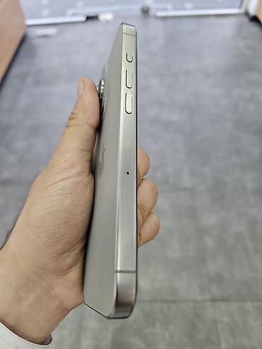 iphone xs max 64: IPhone 15 Pro, 256 GB, Gümüşü — 3