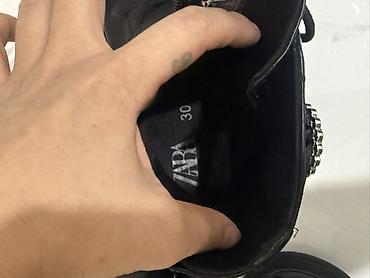 зимняя обувь: Детские ботинки Zara H&M оригинал размер EU 30 (две пары) 1) — 3