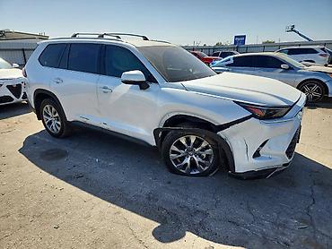 gra: Toyota Grand Highlander: 2024 г., 2.4 л, Автомат, Бензин — 2