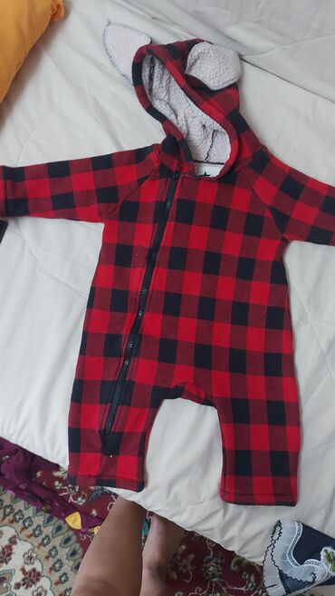 йоко бейби 2 размер цена бишкек: 1. красный комбинезон тёплый, матерчатый с длинными ушками. На 3-6