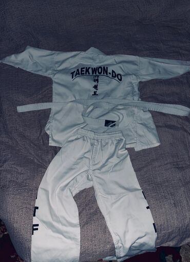 спортивные форма: Мужской спортивный костюм, XL (EU 42), Adidas, Б/у, цвет - Белый, Самовывоз
