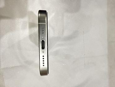 Apple iPhone: IPhone 15 Pro, White Titanium, 90 % — 8