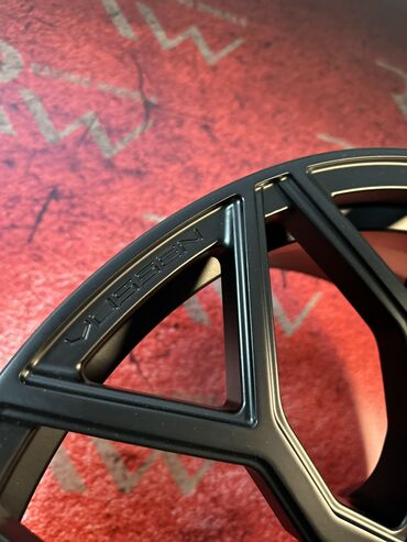 Диски: Диски R 22 Комплект, отверстий - 5, Новый — 10