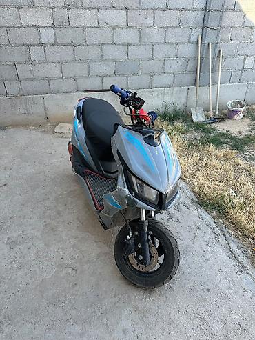 мопед 150 кубов: Скутер MB-150 (150 см - Кузов: спортивный дизайн, серо-голубой окрас — 1