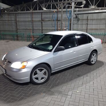 с переездом: Honda Civic: 2003 г., 1.8 л, Автомат, Бензин, Седан