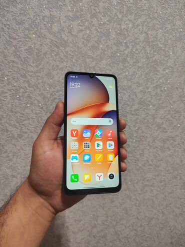 kandisaner ikinci əl: Xiaomi 13, 128 ГБ, цвет - Синий, 
 Гарантия