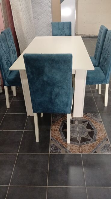 işlenmiş masa desti: Qonaq otağı üçün, Yeni, Açılmayan, Dördbucaq masa, 6 stul, Azərbaycan