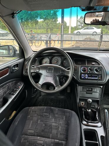 чип ключ для автомобиля цена: Honda Accord: 1999 г., 1.8 л, Механика, Бензин, Хетчбек