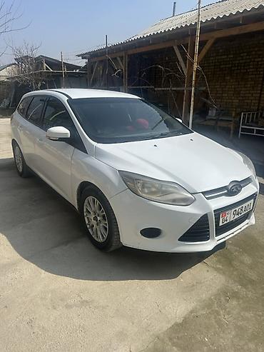 Ford: Ford Focus: 2013 г., 1.6 л, Робот, Бензин, Универсал — 11
