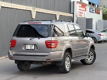 семиместный джип: Toyota Sequoia: 2001 г., 4.7 л, Автомат, Бензин, Внедорожник — 4