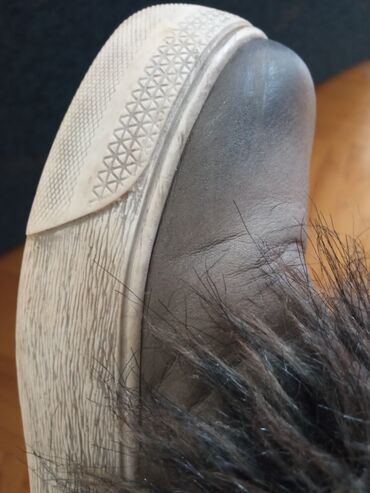 Gležnjače: Gležnjače, 39 — 7