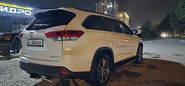 Toyota: Toyota Highlander: 2018 г., 3.5 л — 1
