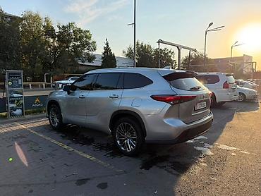 Toyota: Toyota Highlander: 2020 г., 3.5 л, Автомат, Бензин, Кроссовер — 2