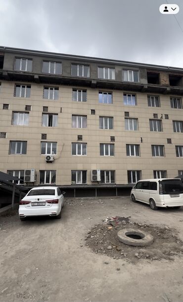 сатыла турган квартира: 1 бөлмө, 30 кв. м, Жеке план, 5 кабат, ПСО (өзү оңдоп түзөтүп бүтүү үчүн)