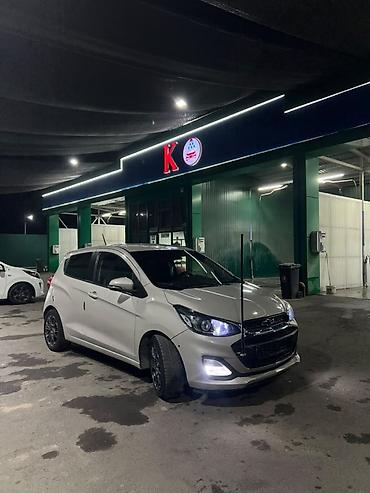 бу продать: Chevrolet Spark: 2016 г., Механика, Бензин, Хэтчбэк — 8