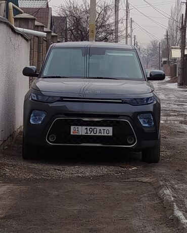 Kia: Kia Soul: 2021 г., 2 л, Автомат, Бензин, Кроссовер