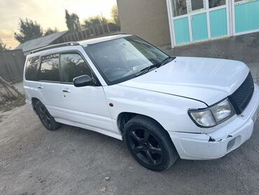 авто тайота ист: Subaru Forester: 1998 г., 2 л, Автомат, Бензин