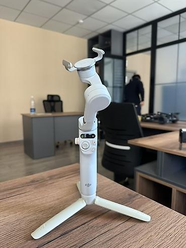 dji osmo mobile 2: Стабилизатор для смартфона DJI OM (серия OM/Osmo Mobile), цвет белый — 1