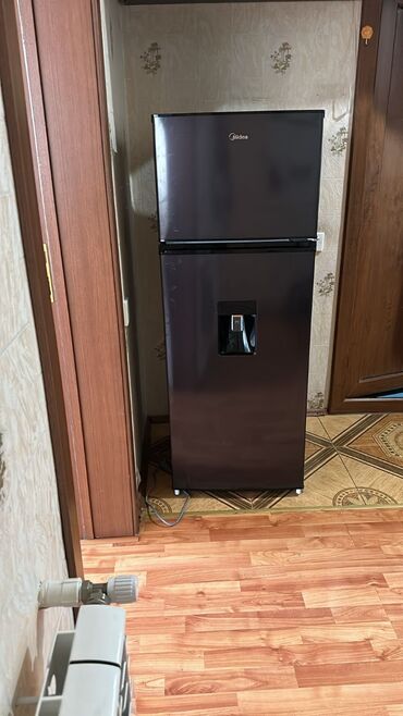 Холодильники: Б/у Двухкамерный Midea Холодильник цвет - Черный