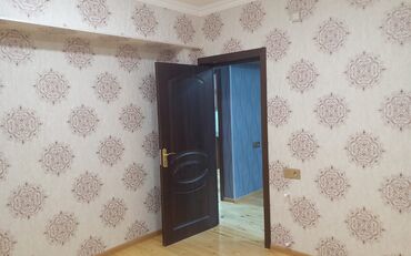 Uzunmüddətli kirayə evlər: KİRAYƏ VERİLİR :4 mərtəbəli fərdi yaşayış evi -Polis şöbəsinin — 11