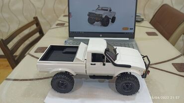 Oyuncaqlar: WPL C24 Picup RC car. 4WD 7.4V 500mah Li-ion battery Play time 20-30 — 7