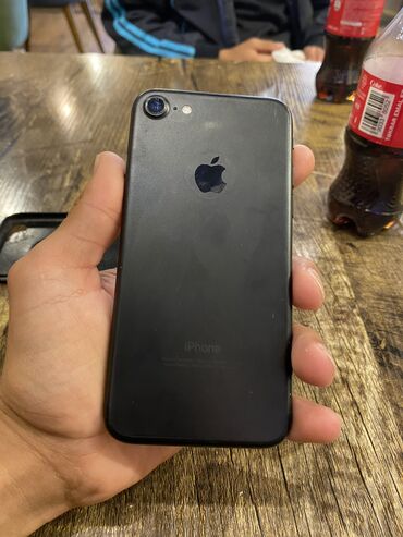 Apple iPhone: IPhone 7, 256 GB, Qara, Barmaq izi