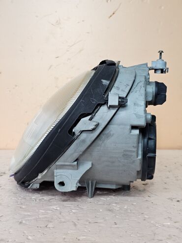 Передние фары: Передняя левая фара Mercedes-Benz 2002 г., Б/у, Оригинал, Германия — 9