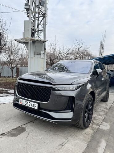 автомобиль субару: Lixiang One: 2021 г., 1.2 л, Вариатор, Электромобиль, Внедорожник