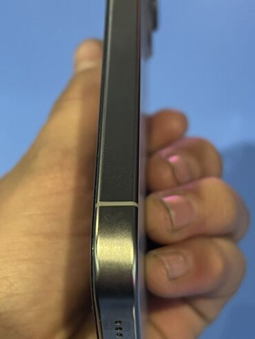 Apple iPhone: IPhone 15 Pro, Б/у, 256 ГБ, Серебристый, 87 % — 4