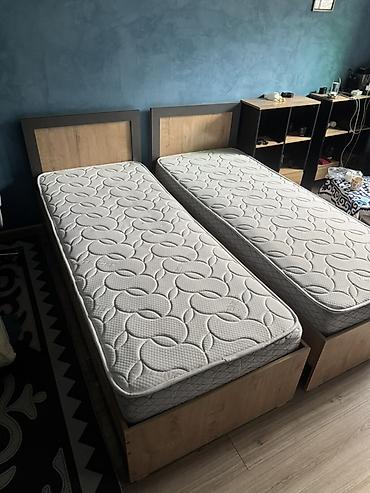 bunk bed: Односпальная кровать, Б/у, С матрасом, длина - 203 см — 1