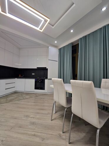 Посуточная аренда квартир: 1 комната, Банные принадлежности, Телевизор, Бронь — 4