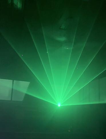 lazer isiqlar: Disko İşıq və Tüstü Avadanlıqlarının İcarəsi Tədbirləriniz üçün — 4