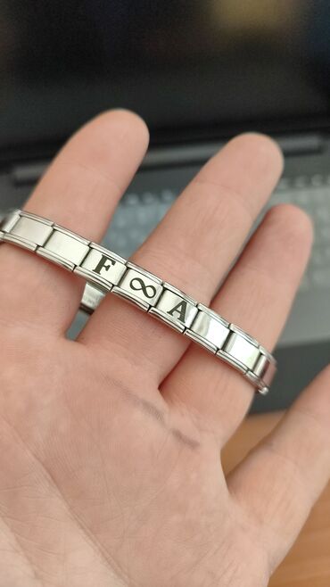 Bilərziklər: Özəl Lazer yazılı qolbaqlar — 8