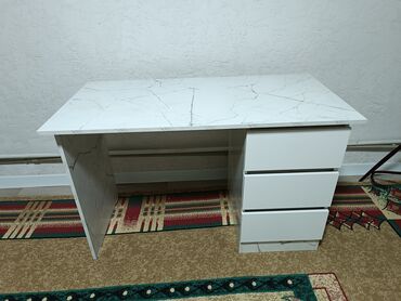 мебельный фурнитуры: Письменный стол