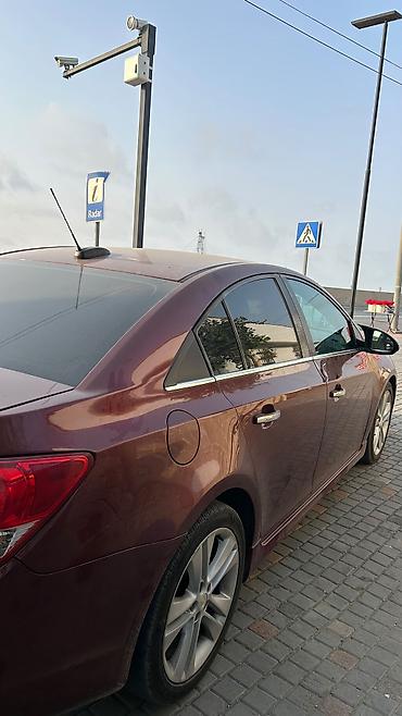 chevrolet ustasi: Chevrolet Epica: 1.4 l | 2015 il 310 km Sedan — 2