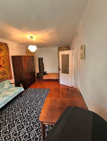 обмен домов: 1 комната, 28 м², Хрущевка, 1 этаж, Старый ремонт