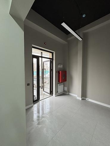 Аренда офисов: Аренда офисов, 40 м², В жилом комплексе, 1 линия, С отдельным входом, С отдельным сан узлом — 2