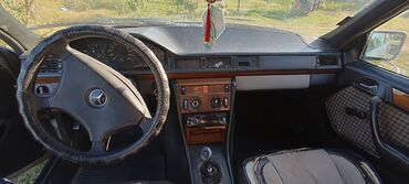 лупарик мерс цена: Mercedes-Benz W124: 1987 г., 2.6 л, Механика, Дизель, Седан