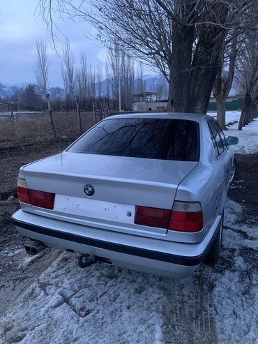 авди б 4: BMW 5 series: 1992 г., 2 л, Механика, Бензин