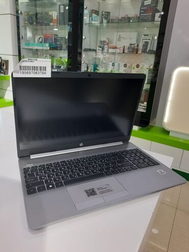 Digər noutbuklar və netbuklar: Intel Core i5, 8 GB, 15.6 "