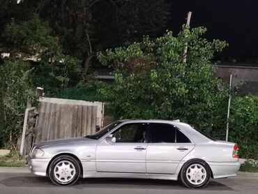 бампер мерседес 124 бишкек: Mercedes-Benz C 180: 1.8 l | 1996 il Sedan